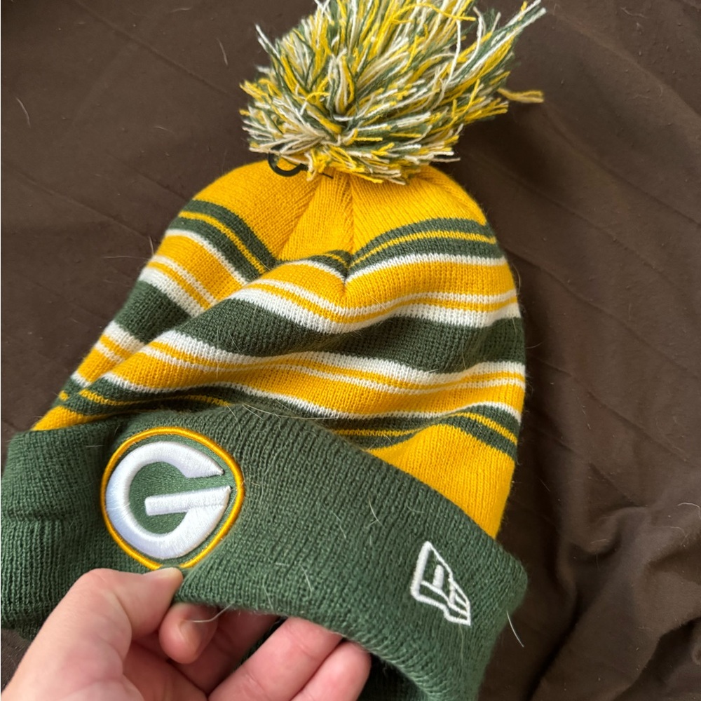 Green Bay beanie. Never worn. OBO